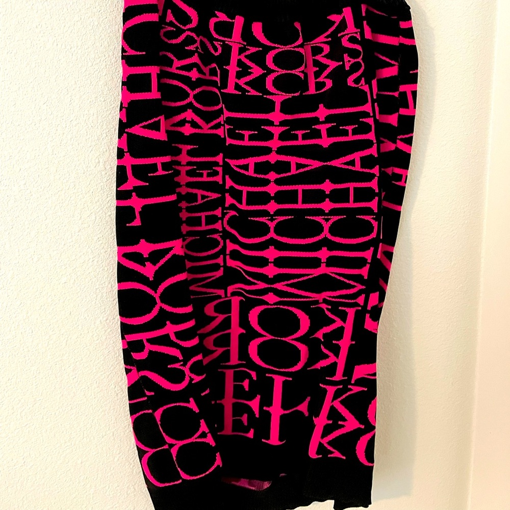 Michael Kors pink logo stretch pencil skirt